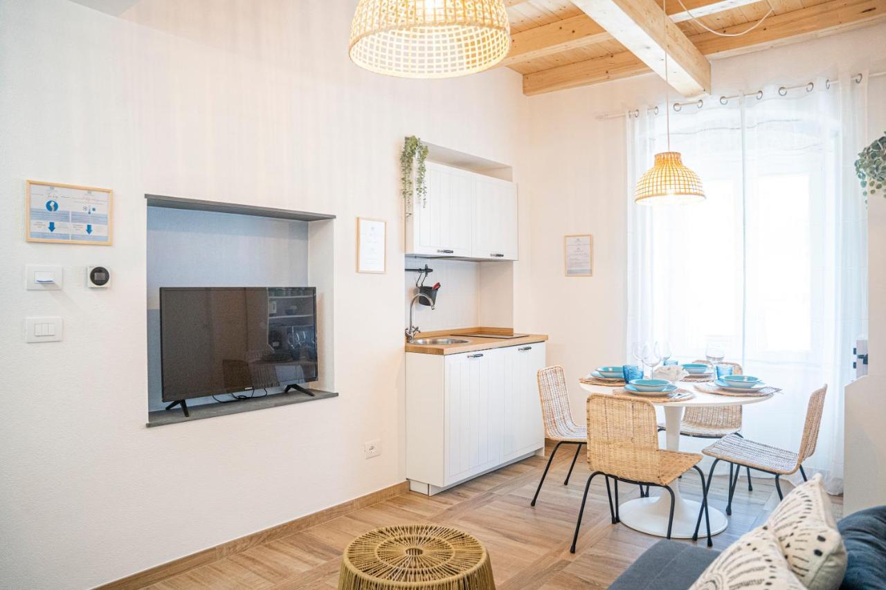 Moneglia In Piazza Apartment ภายนอก รูปภาพ