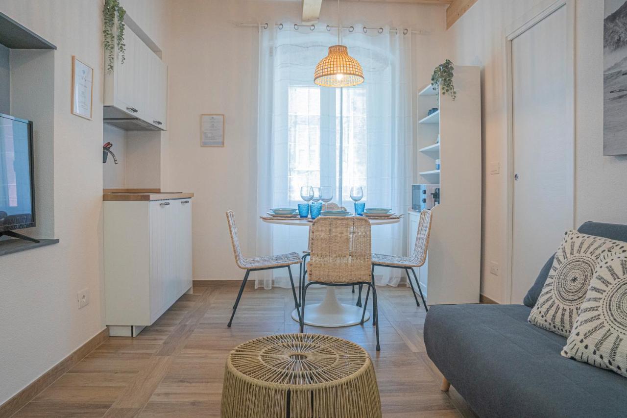 Moneglia In Piazza Apartment ภายนอก รูปภาพ