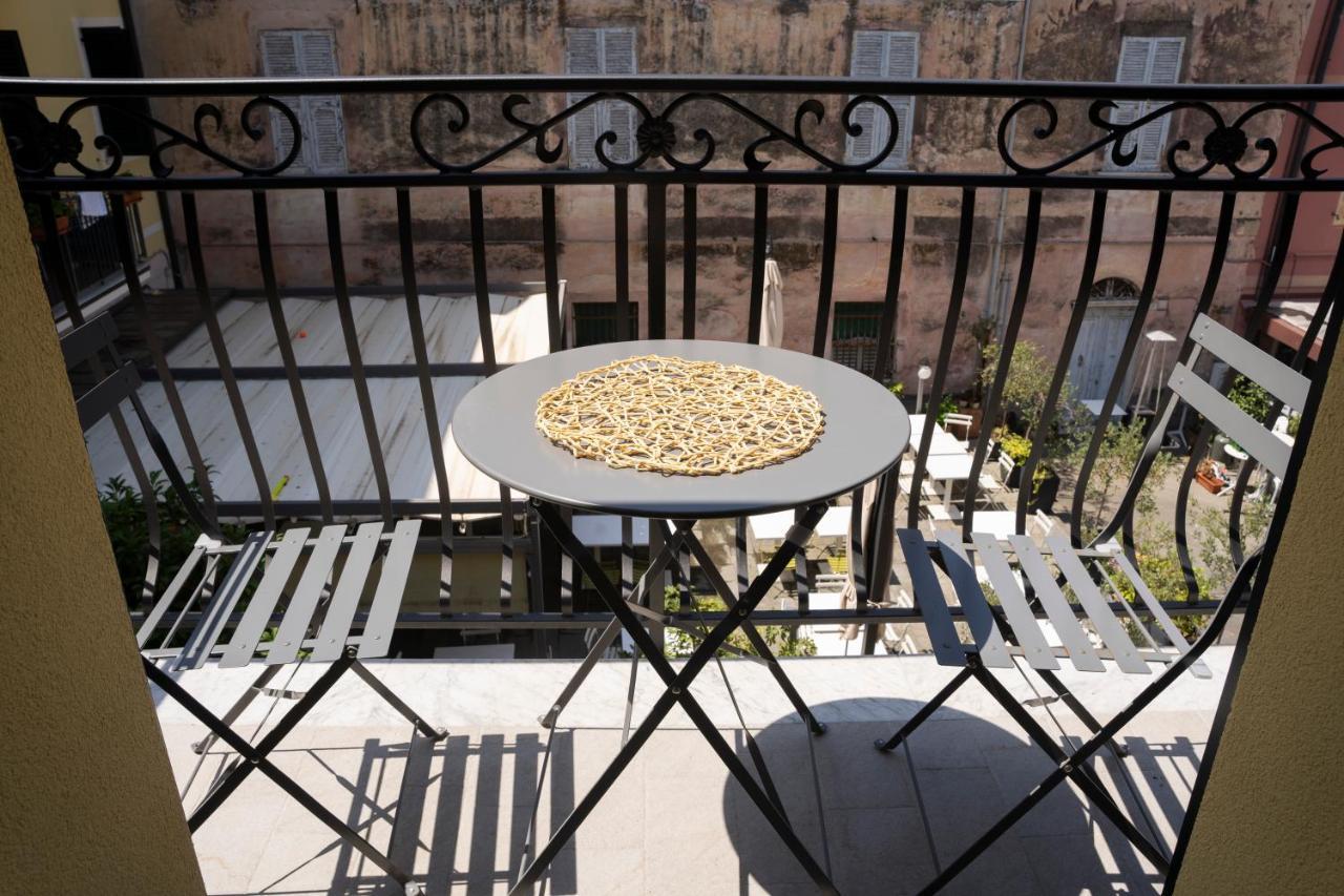 Moneglia In Piazza Apartment ภายนอก รูปภาพ